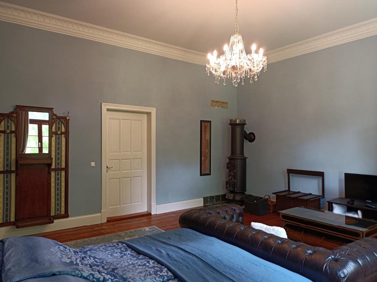 Herrenhaus Harmshagen Testorf-Steinfort エクステリア 写真
