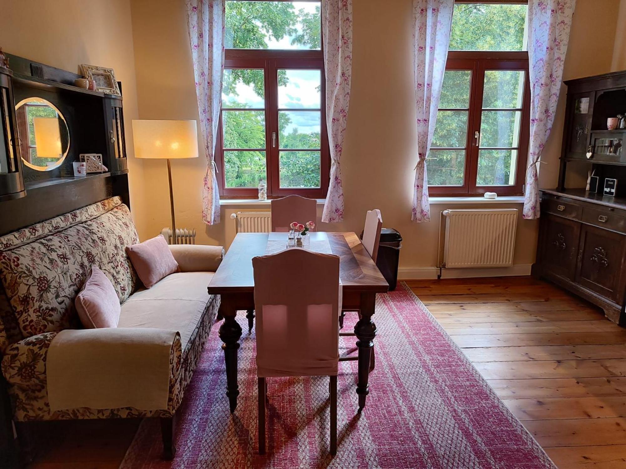 Herrenhaus Harmshagen Testorf-Steinfort エクステリア 写真